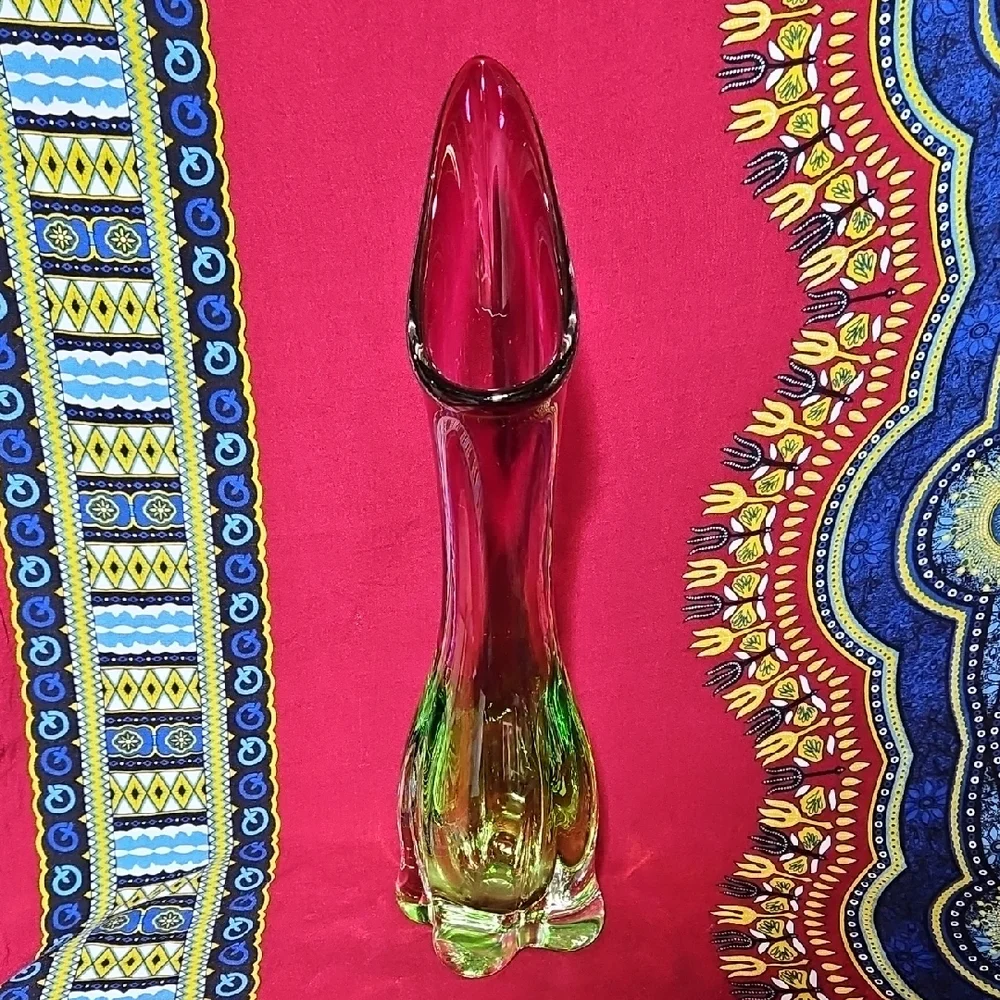 Handblown Vintage Mid-Century Modern Swung Glass Vase  in 